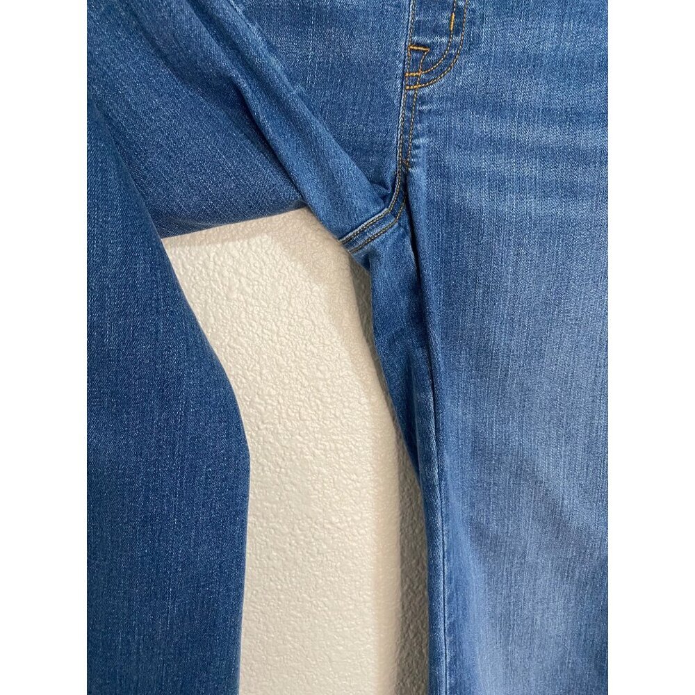 SPANX shape Women's Flare Jeans Vintage Indigo Medium Pull On Jeans - Picture 10 of 16